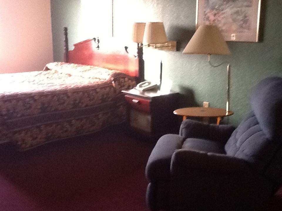Super 8 By Wyndham Kennett Motel Ngoại thất bức ảnh